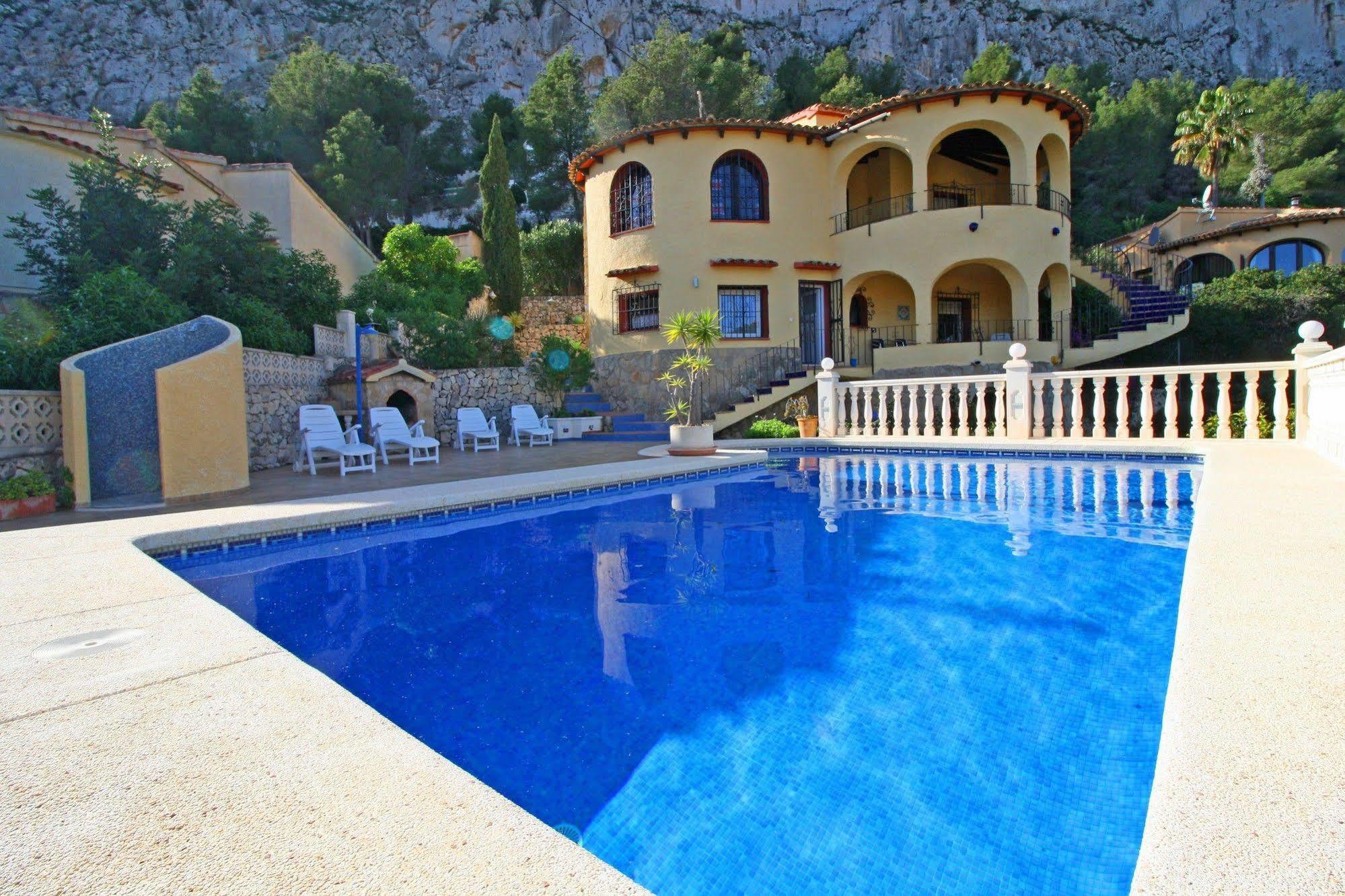 Villa Obstelix *