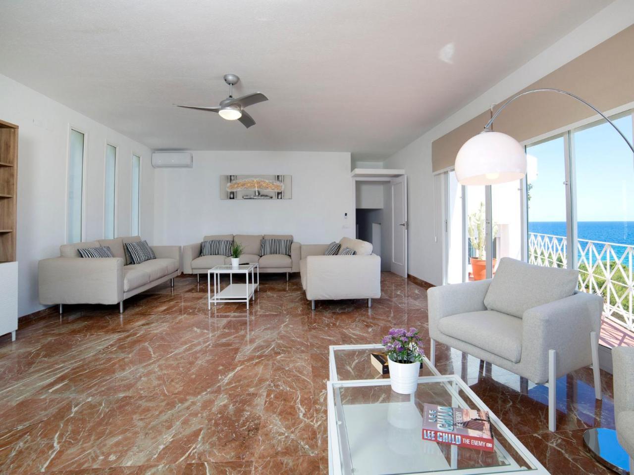 Perla Del Mar Villa *