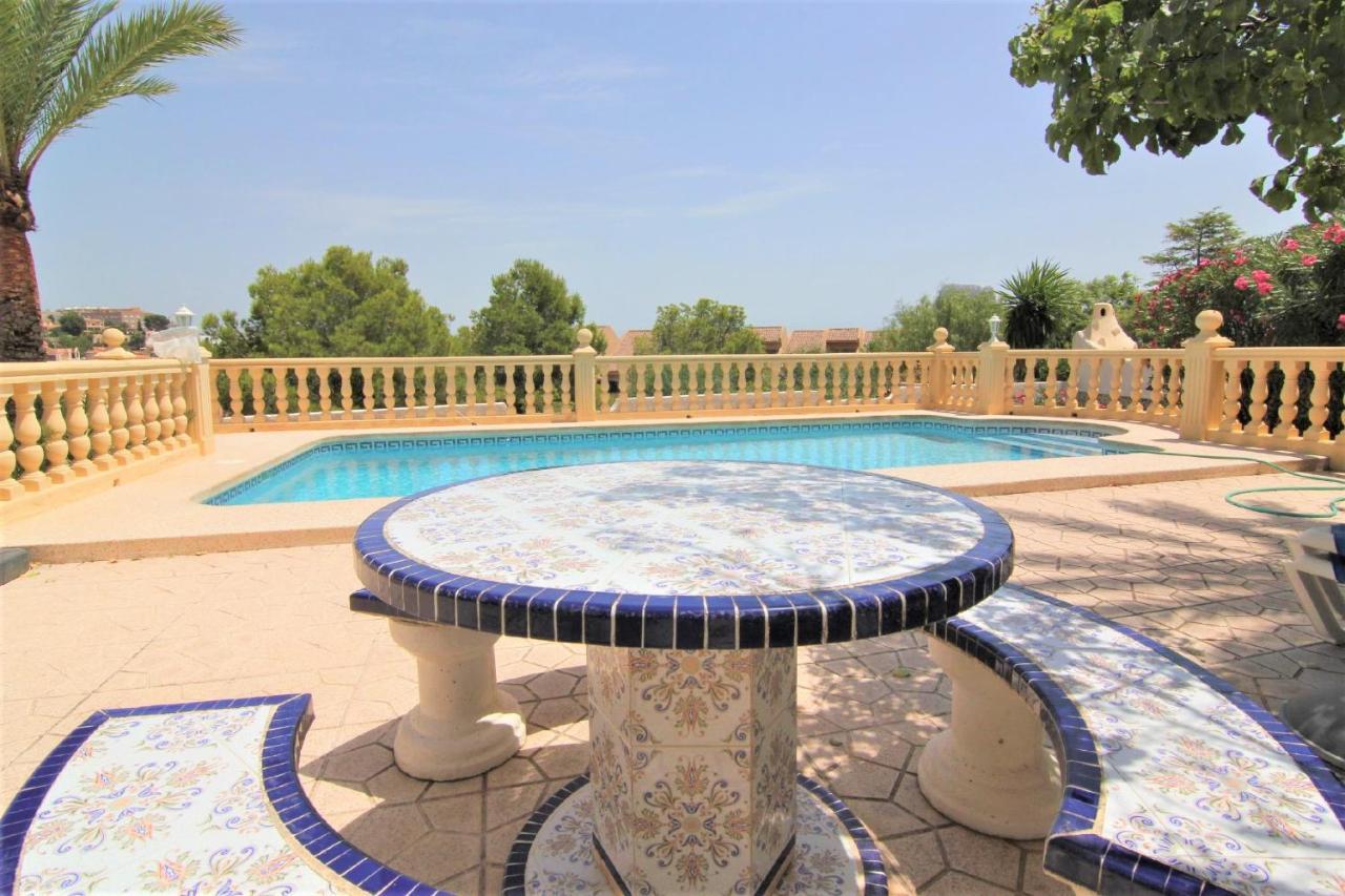 Villa Atosal61 *