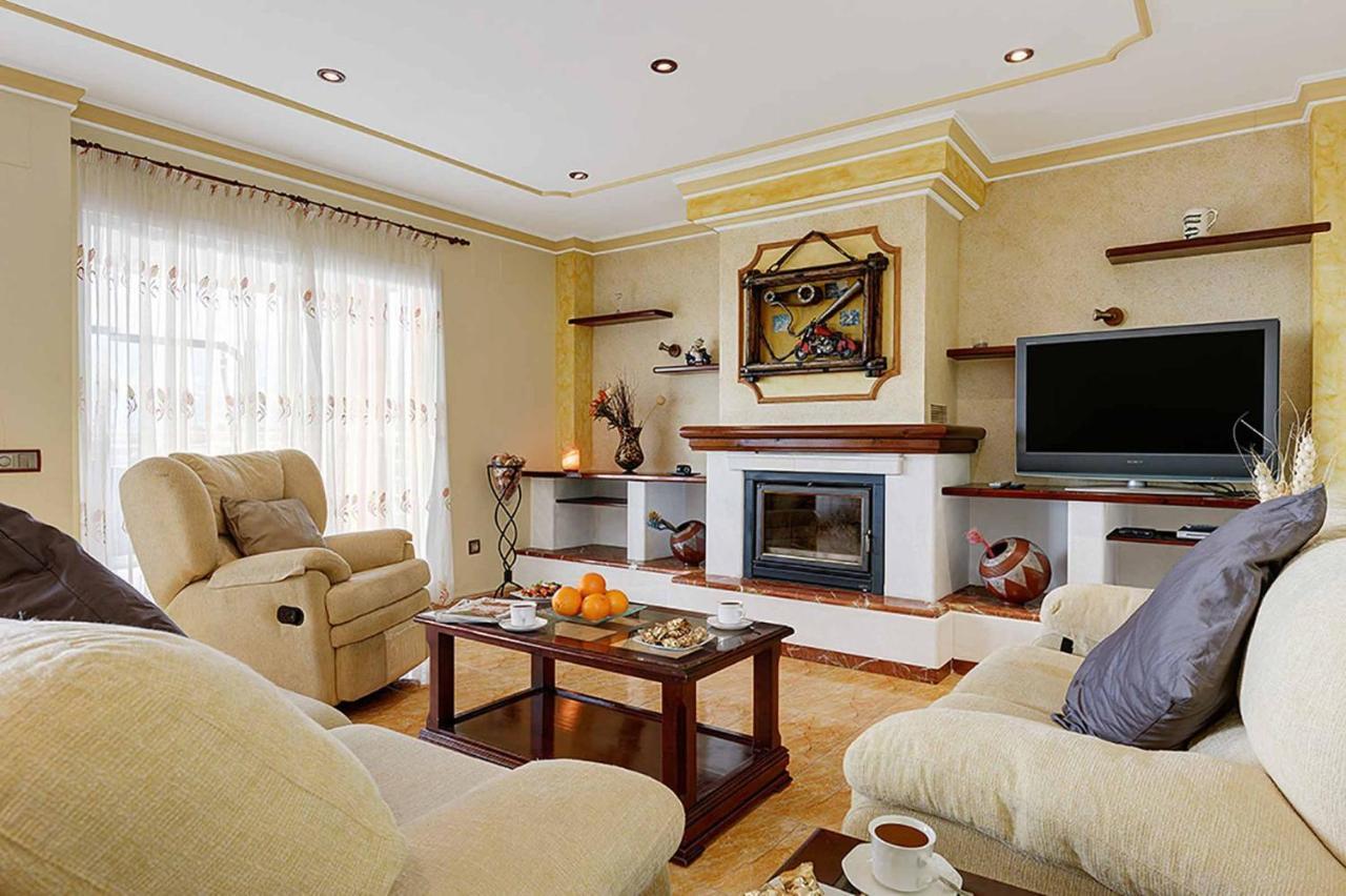 Casa Naranjos Villa