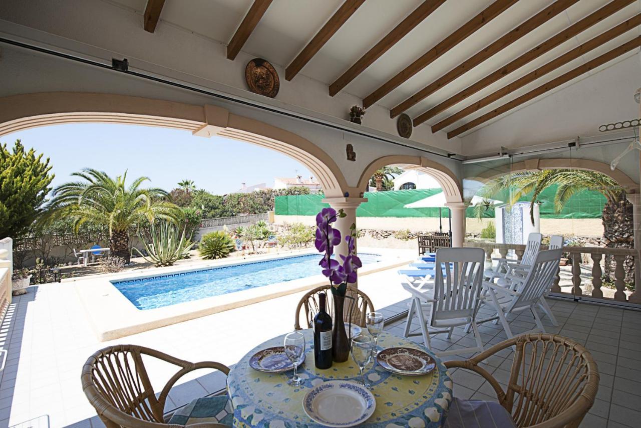 Mona - Plusholidays Calpe