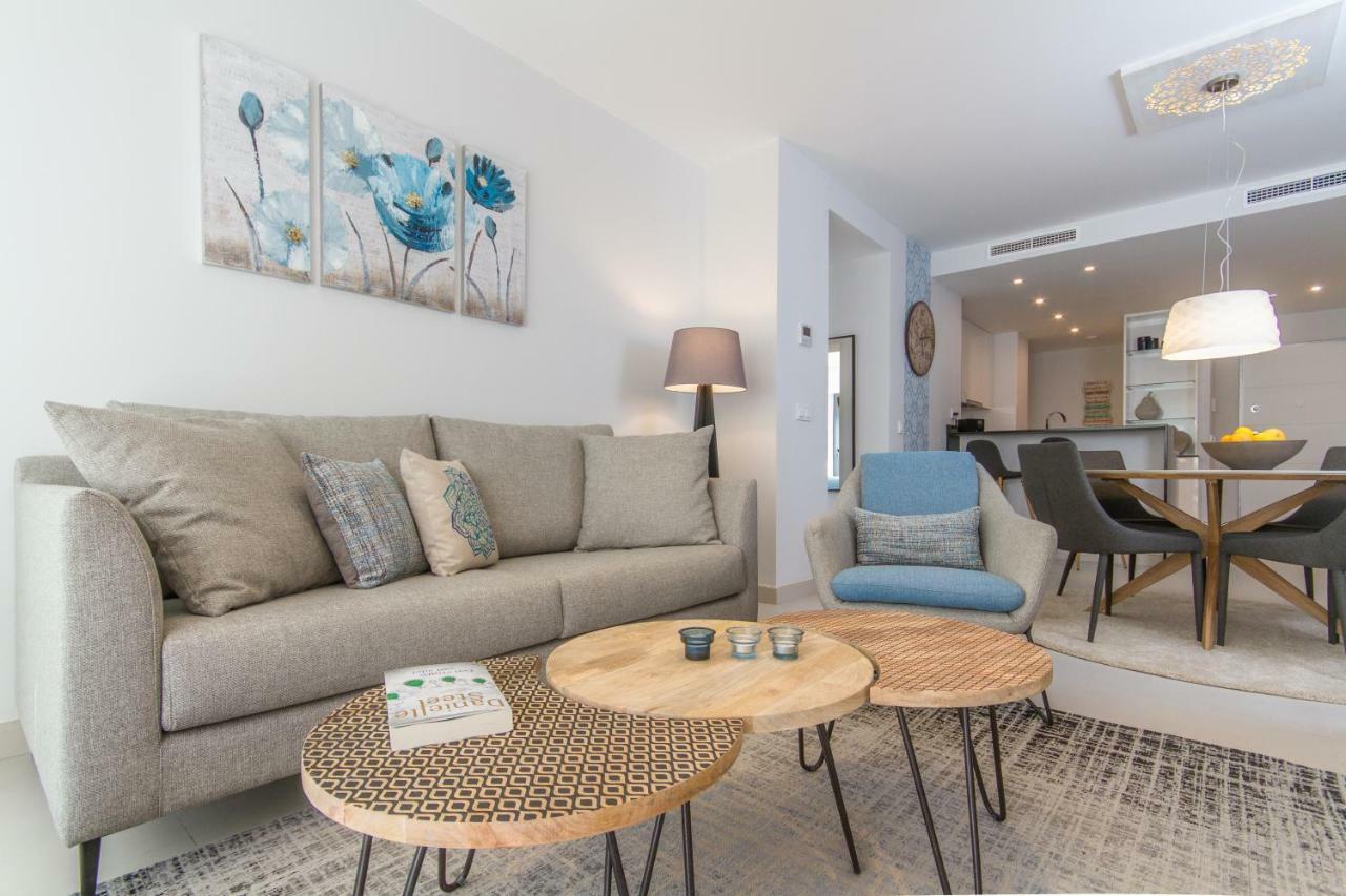 Apartment Urbano Blanco *