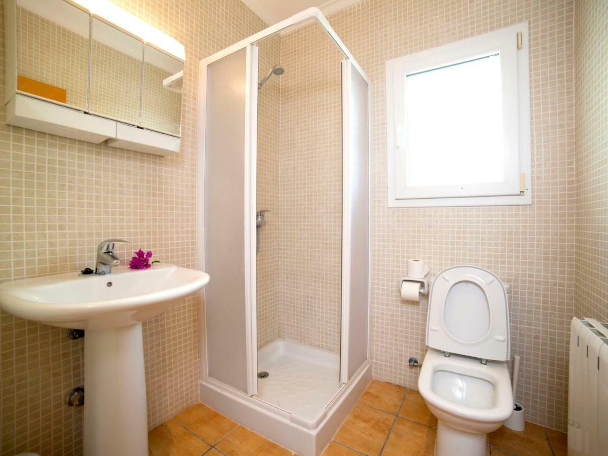 Holiday home Holiday Home Junio By Interhome *