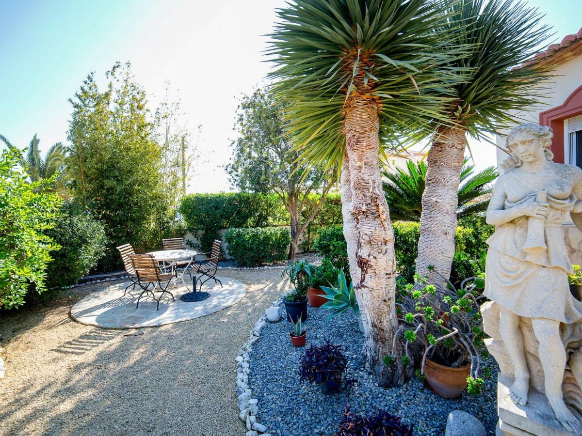 By Interhome Villa Calpe