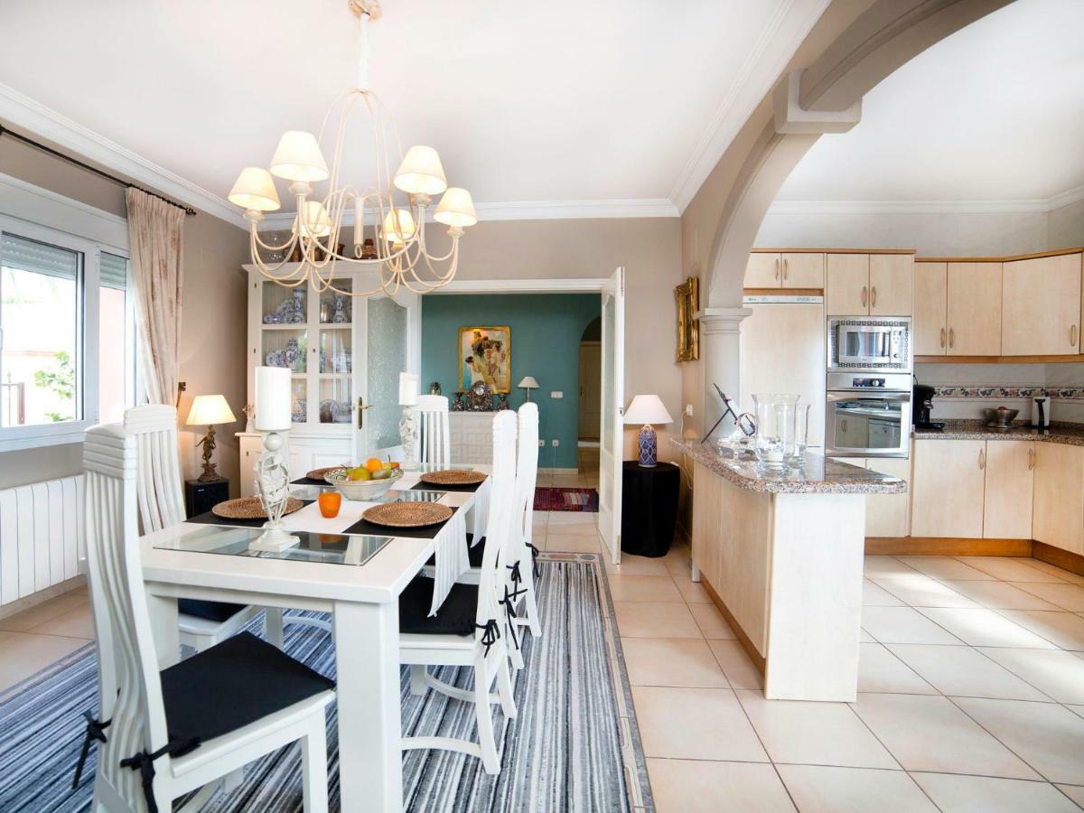 By Interhome Villa *