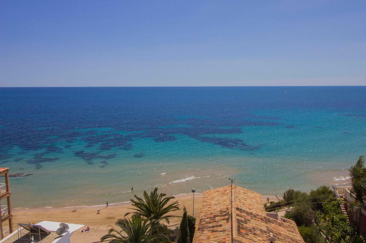 Beautiful Frontline Melioria With Panoramic Seaview Calpe