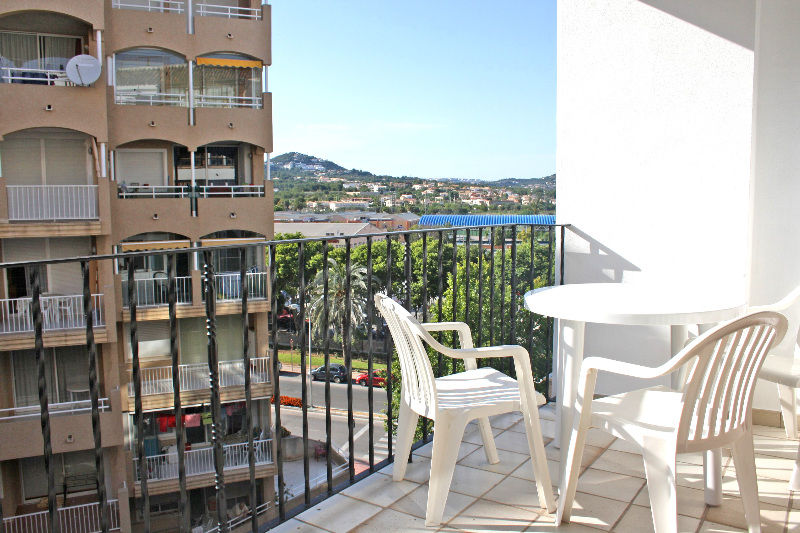 Costa Apartment *