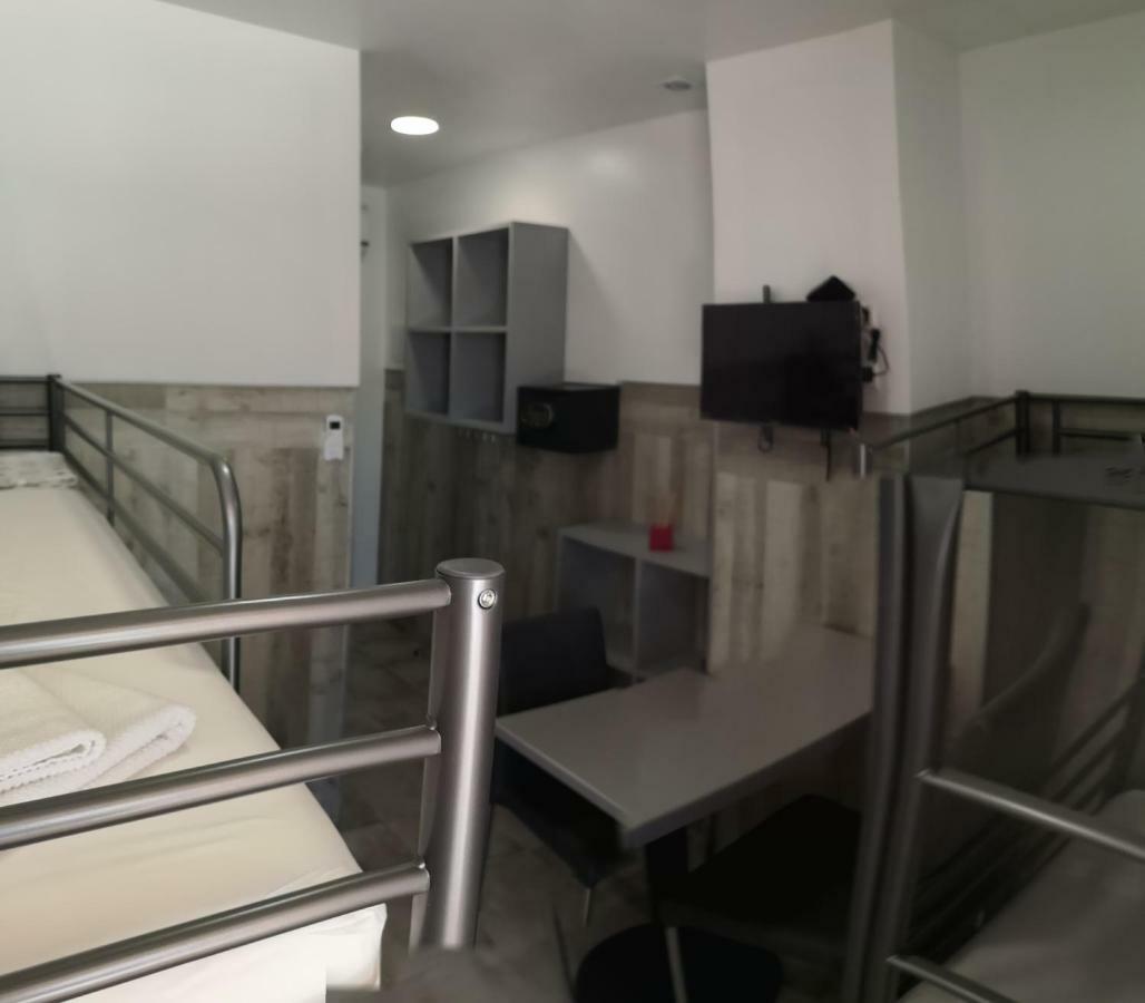 Hostal Rosal *