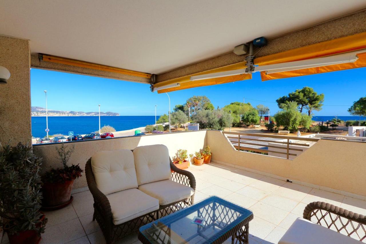 In With 3 Bedrooms And 2 Bathrooms. Apartamento Calpe