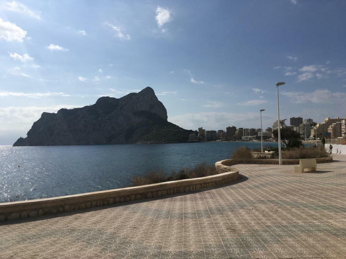 En Calpe, Playa De La Fossa, Primera Linea, Aa