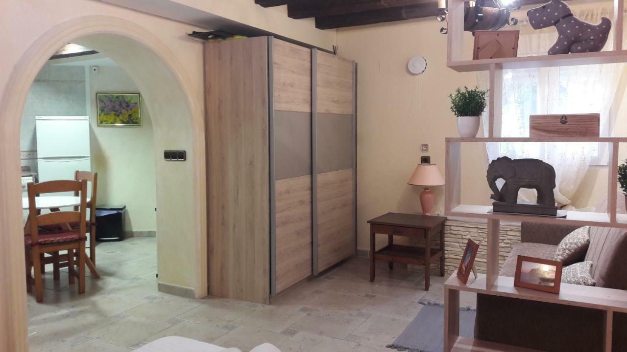 Apartamentos El Tosal 47A Apartment