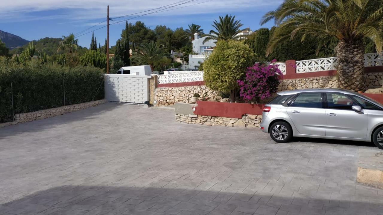 Elvira Сasa de vacaciones *
