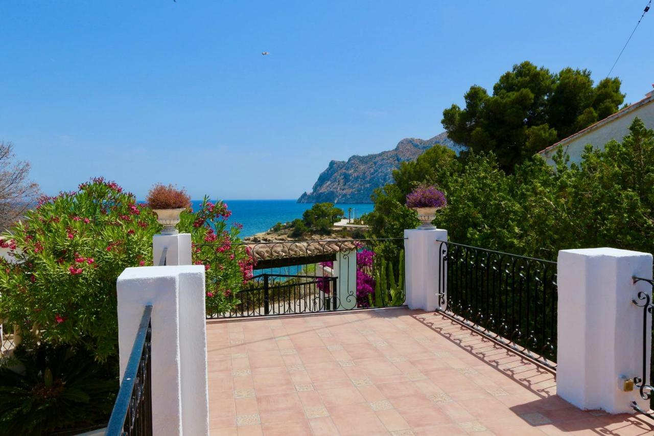 Calalga сasa Frente A La Playa Con Piscina Privada Calpe