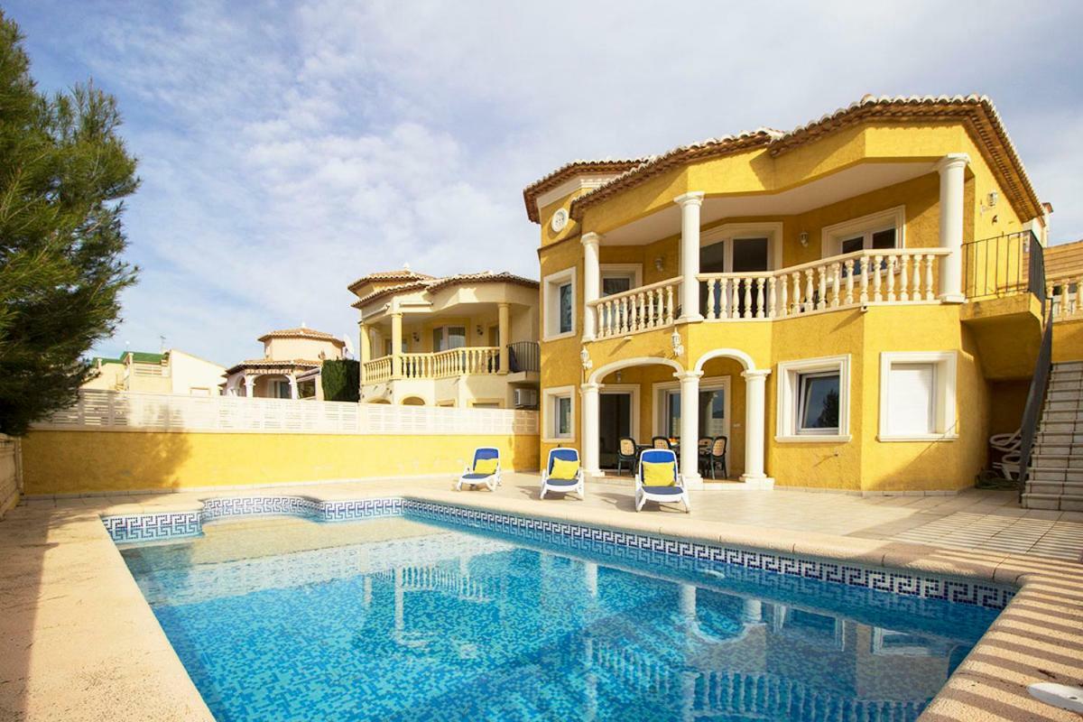 4-bedroom Mikaela With The Swimming Pool In