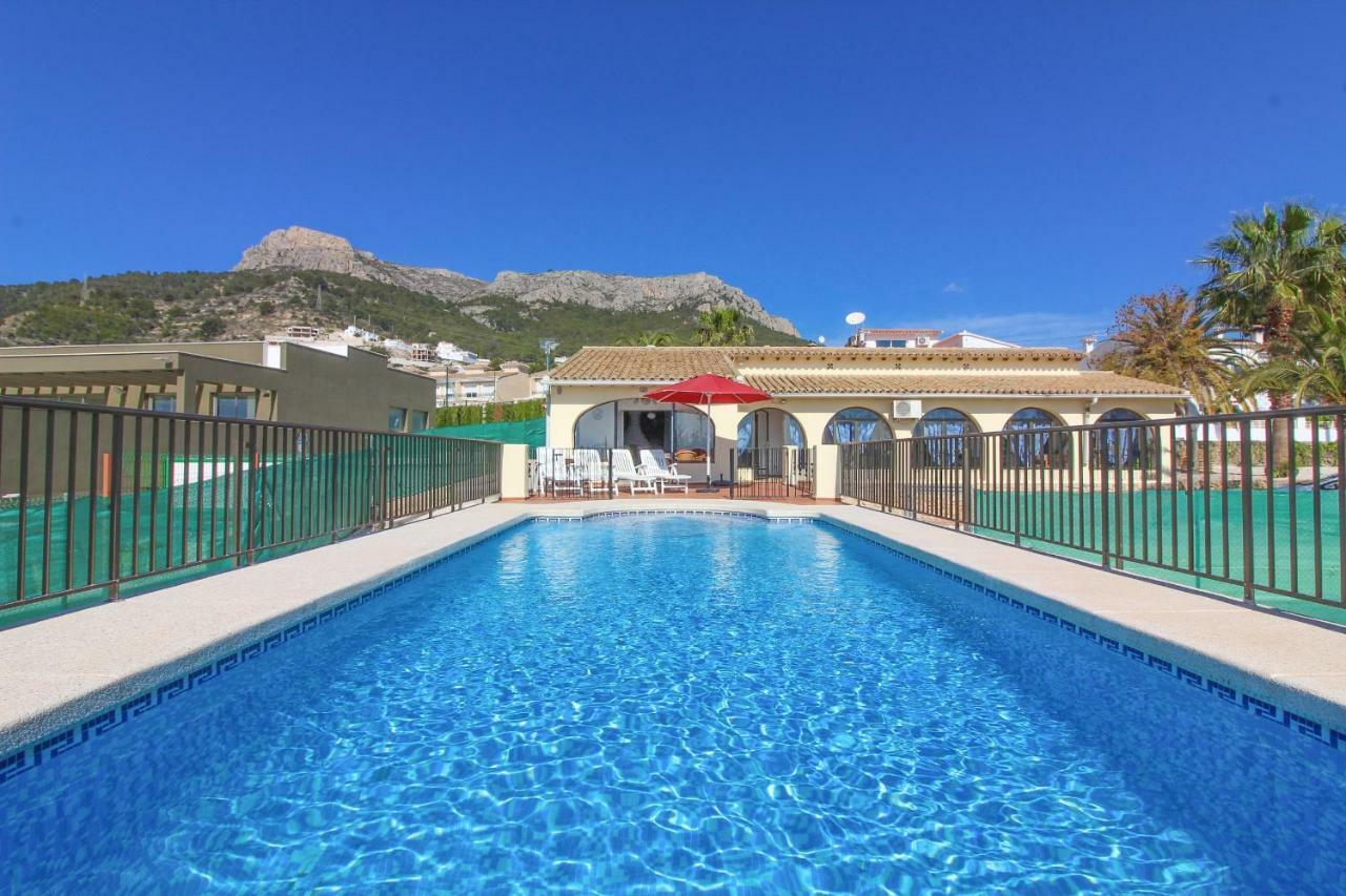 Villa Con Piscina Privada - Palomas *