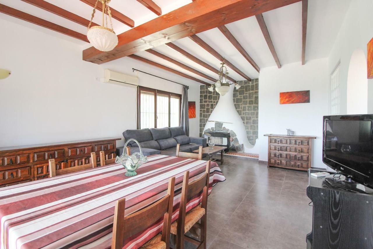 Villa Con Piscina Privada - Palomas *