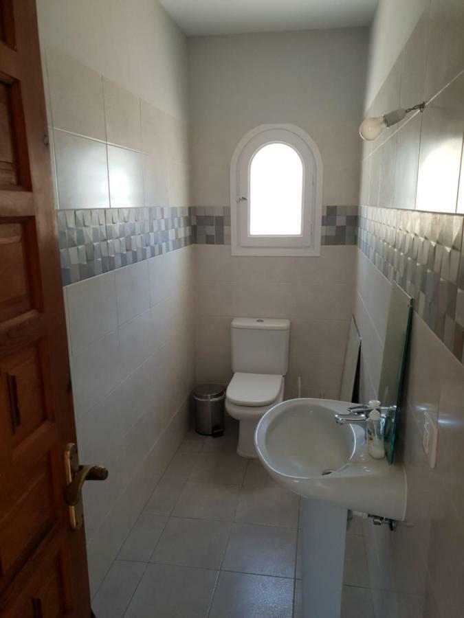 Casa De Personas Villa *