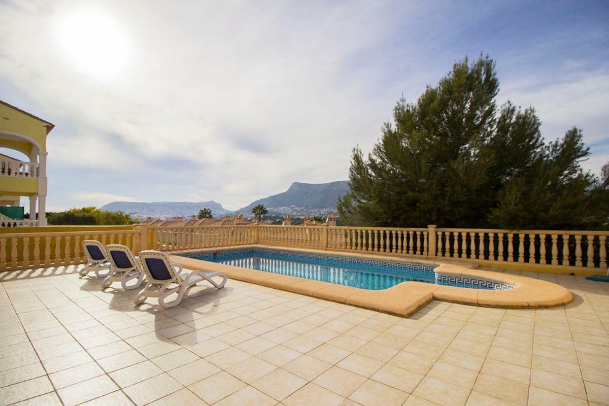 Villa 4-bedroom Mikaela With The Swimming Pool In *