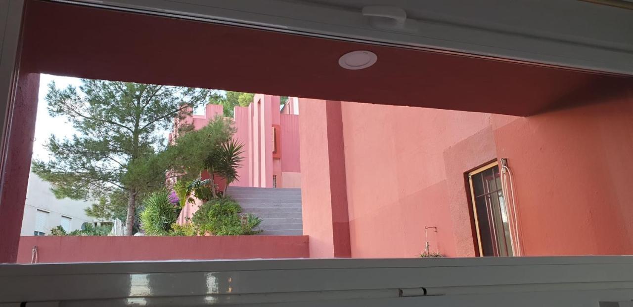 La Muralla Roja