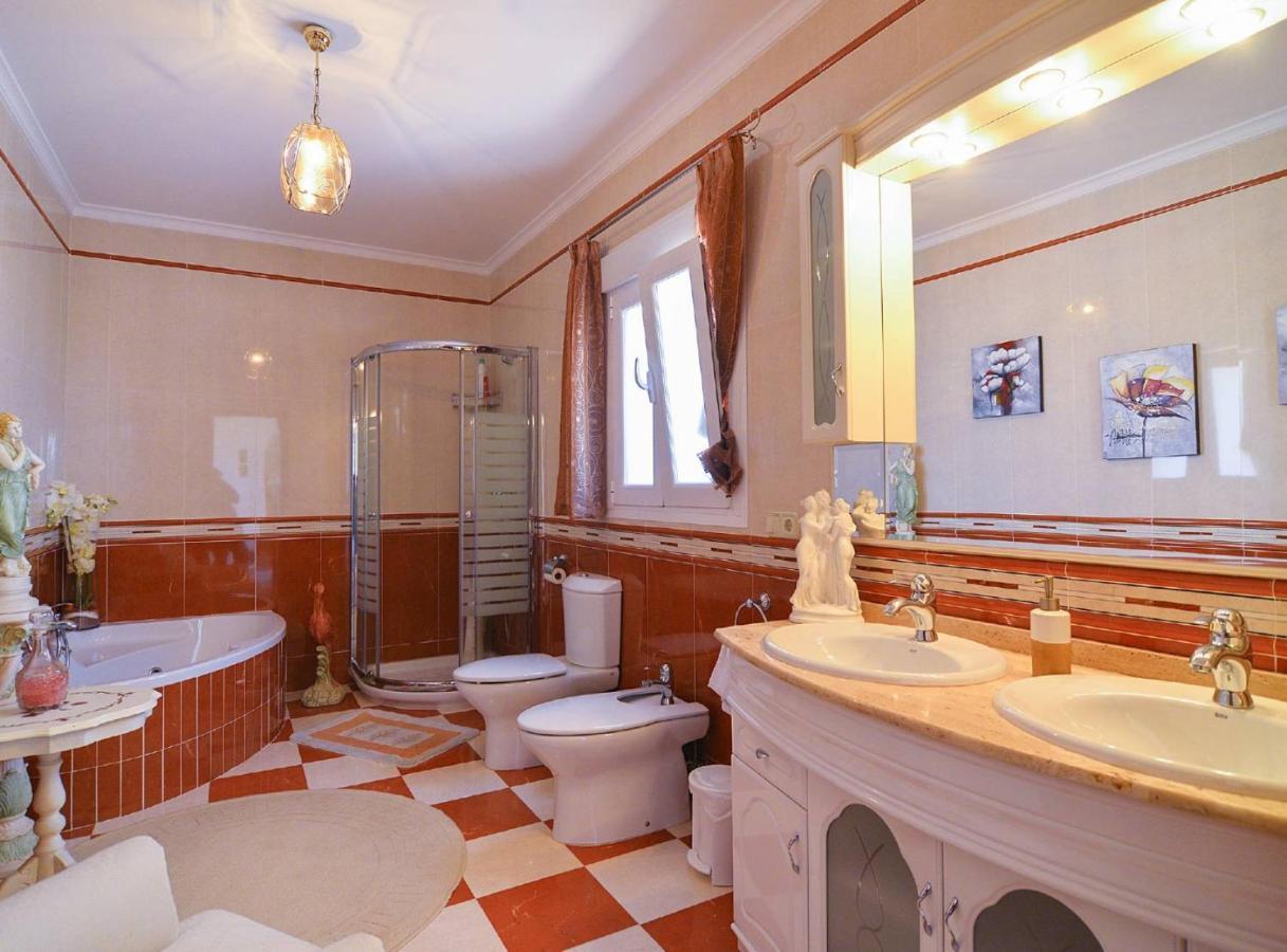 Villa Cometa - Plusholidays