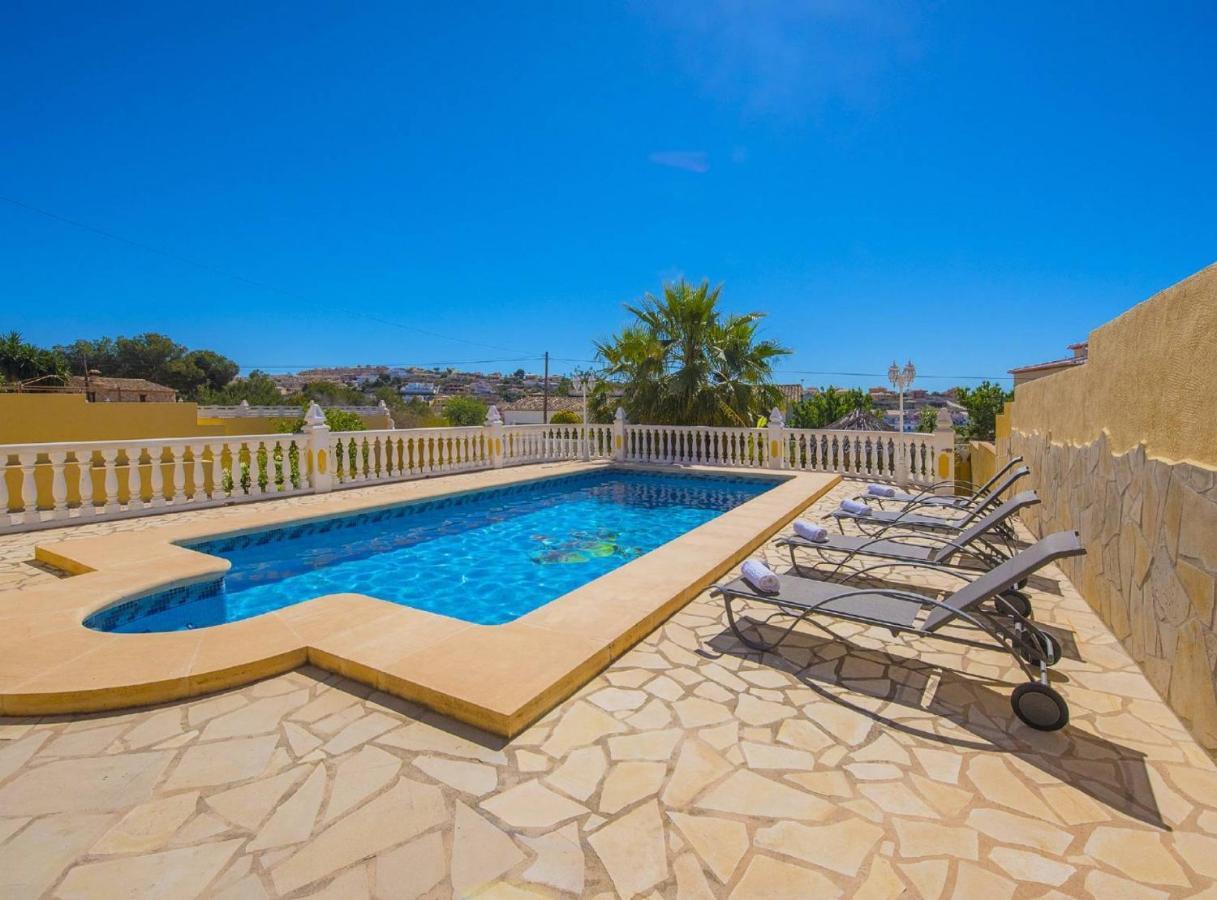 Lisa - Plusholidays Villa Calpe