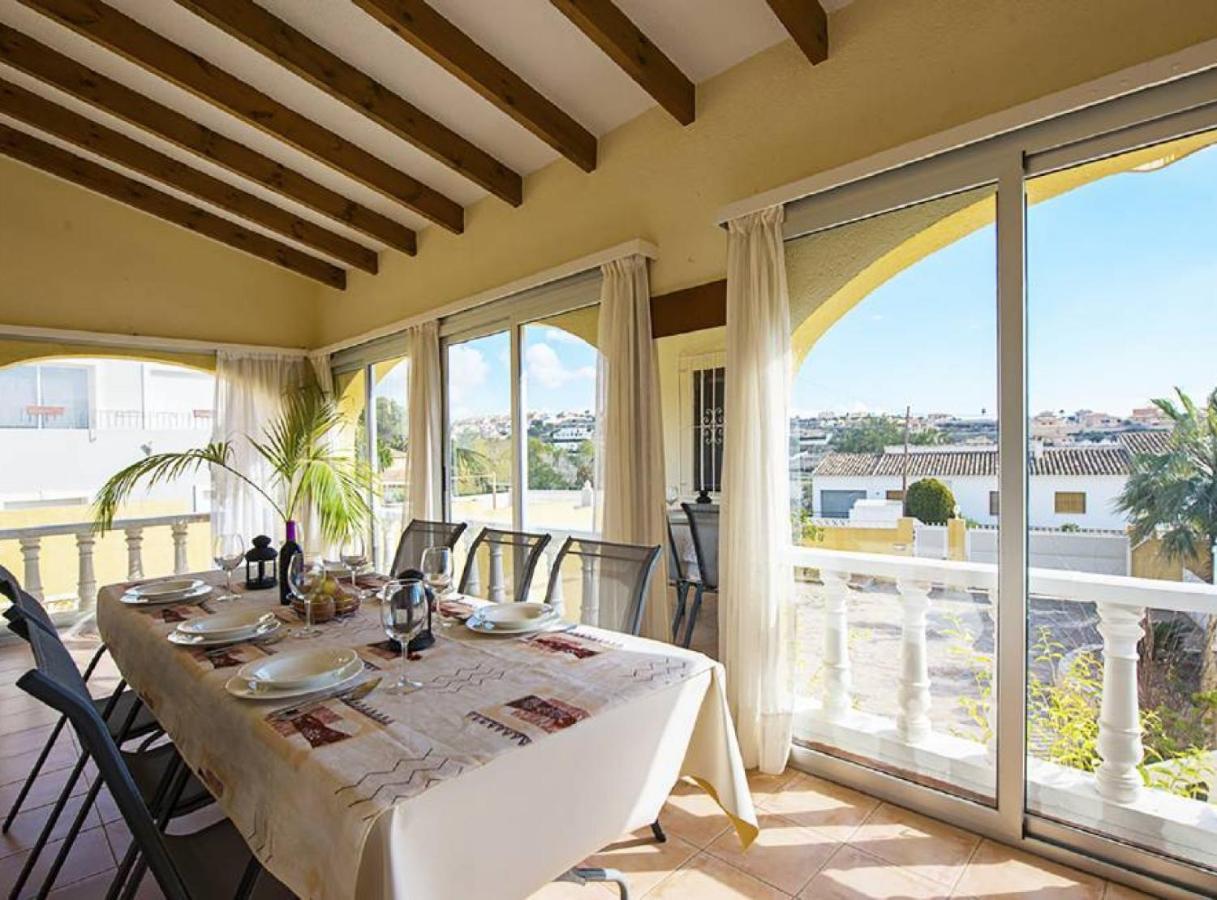 Lisa - Plusholidays Villa Calpe