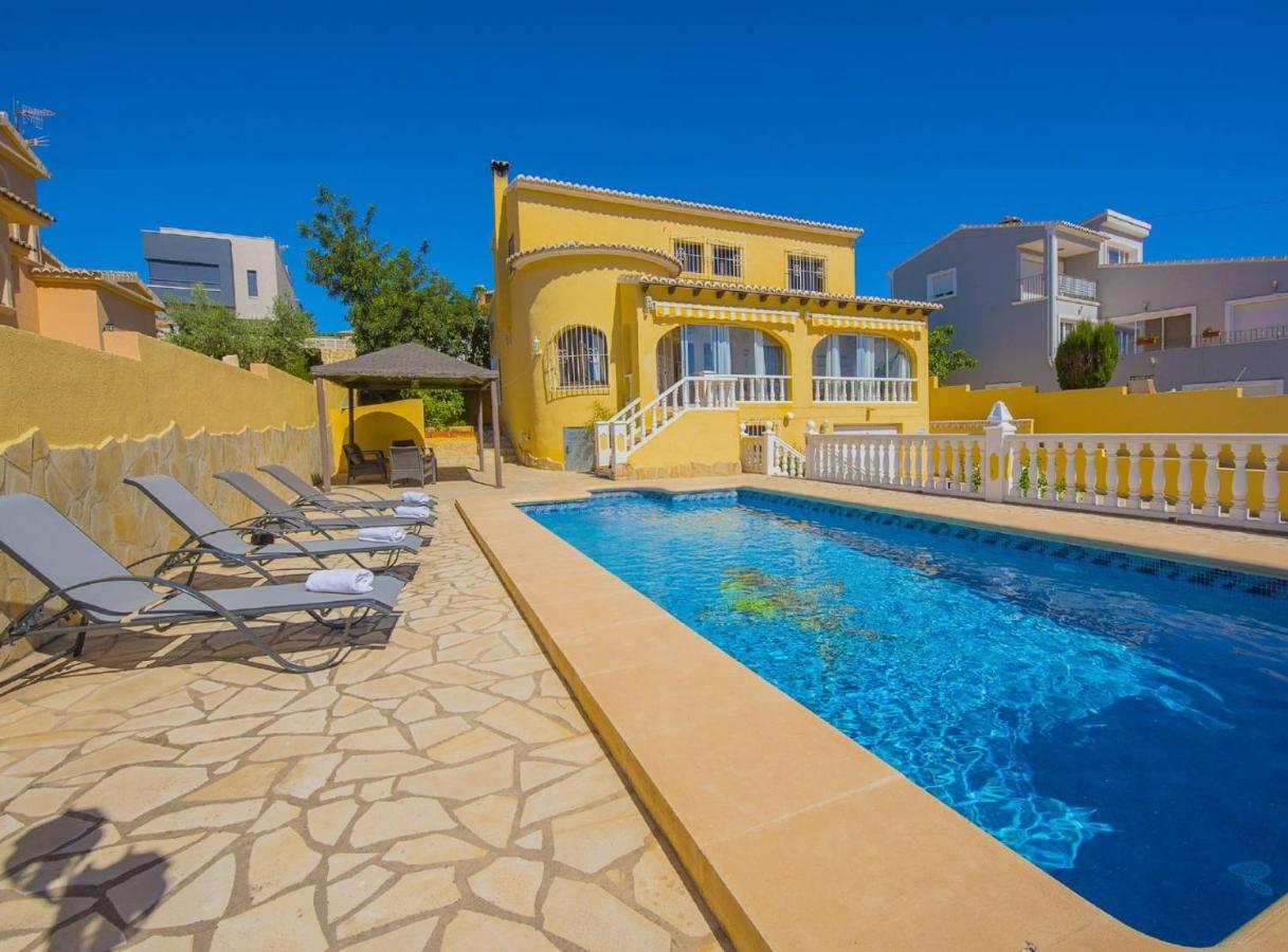 Lisa - Plusholidays Villa Calpe