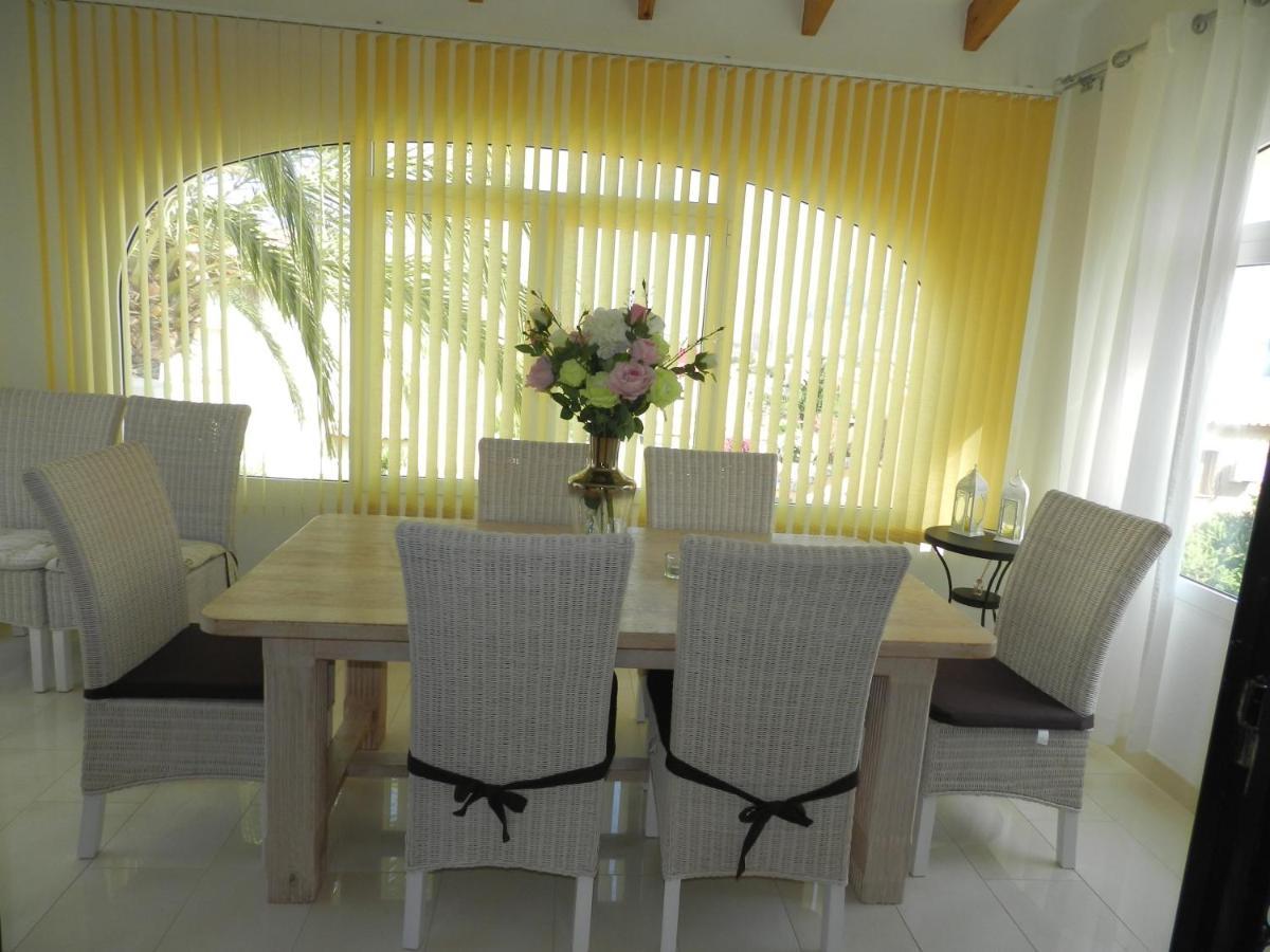 Fig Tree 8 Personas Villa