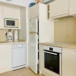 PISO 4 personas Calpe centro edificio PLAYASOL