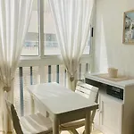 PISO 4 personas Calpe centro edificio PLAYASOL