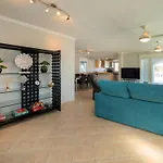 Villa Noosa By Interhome