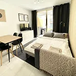 Cosy Apartment Near The Sea