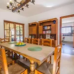 Villa Moskoa - Plusholidays