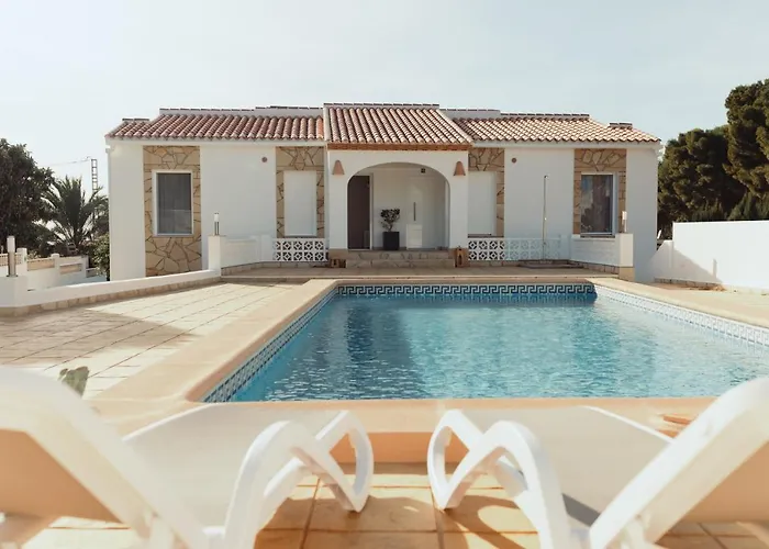La Casa De Familia Feliz