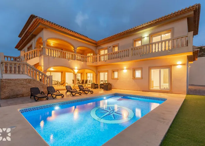 Abahana Villas Socrates
