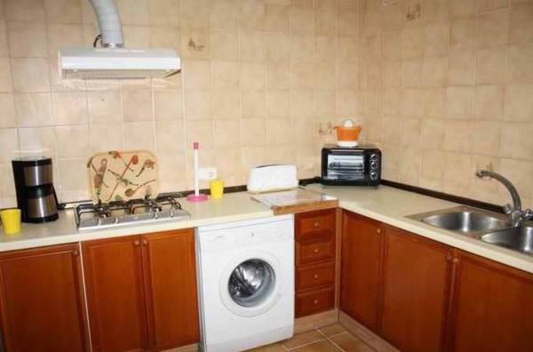 3000 1 Linea Hotel 2*