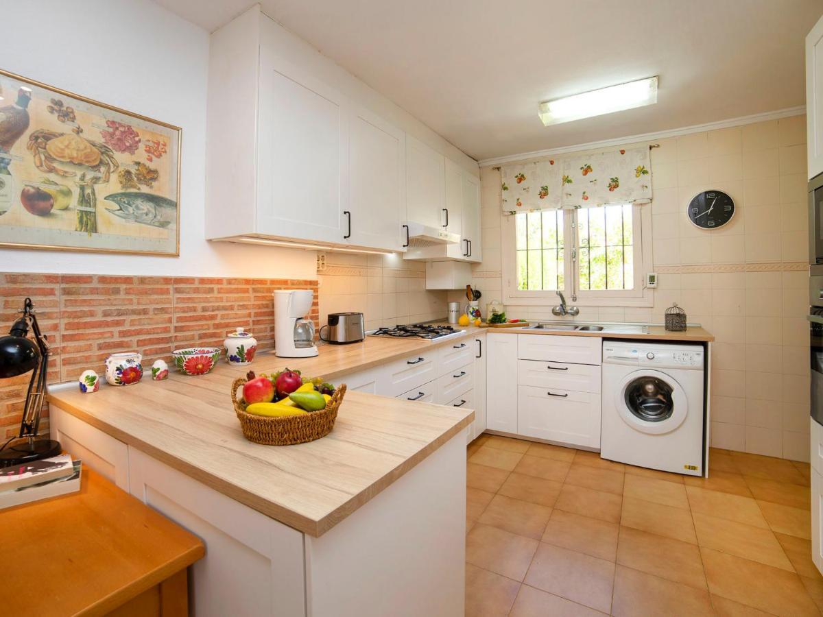 Vega By Interhome *