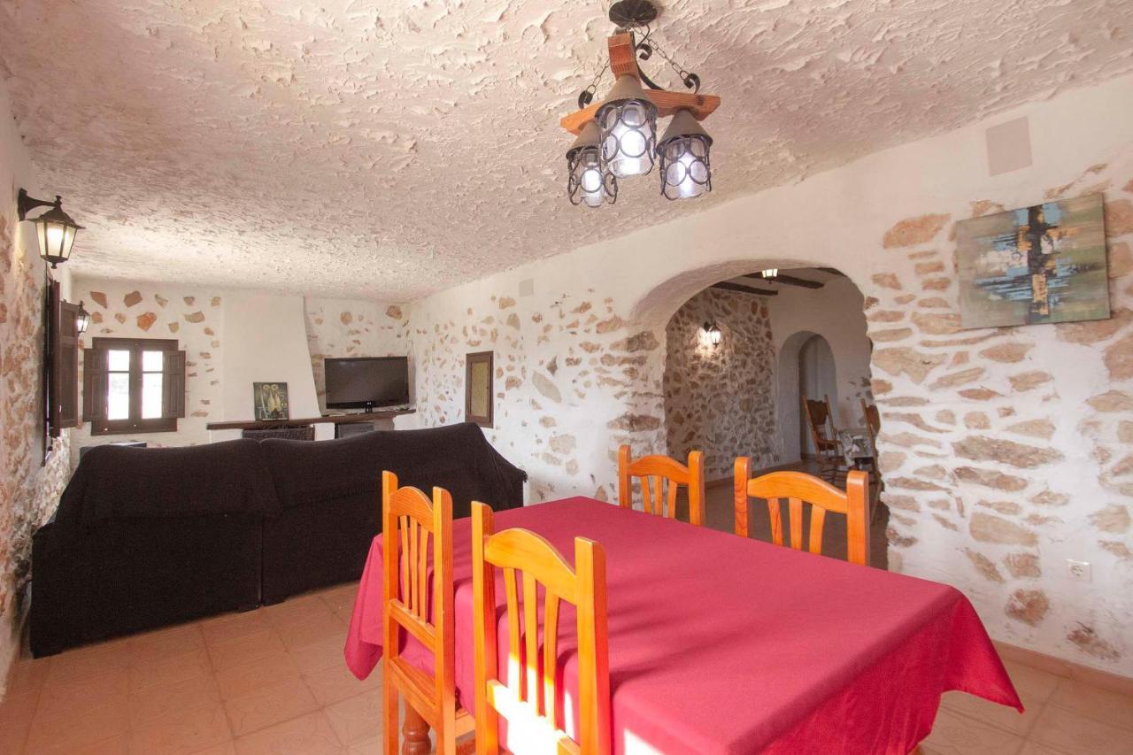 Melchora Villa