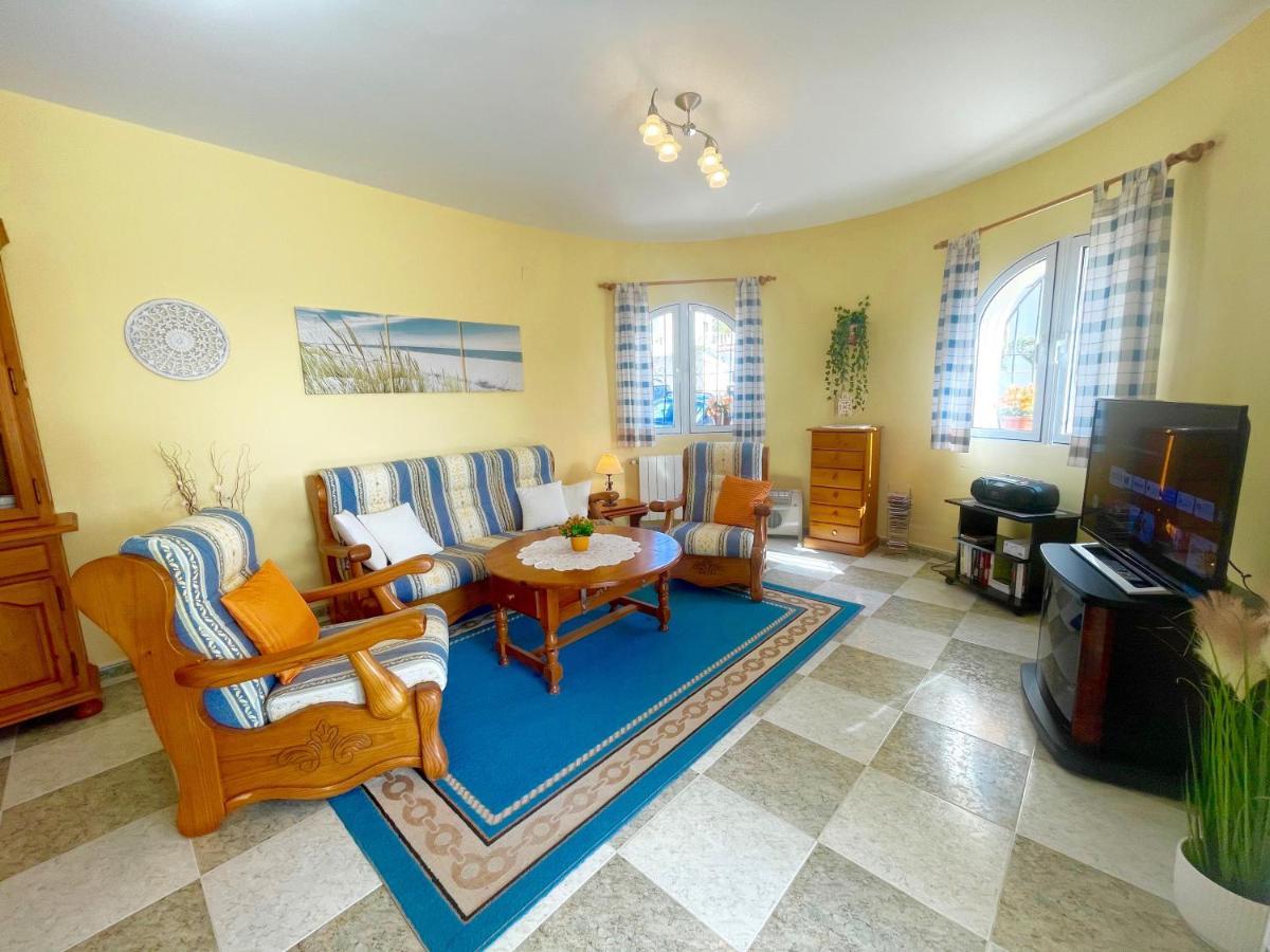 Strelitzia With Private Pool & Amazing View Villa