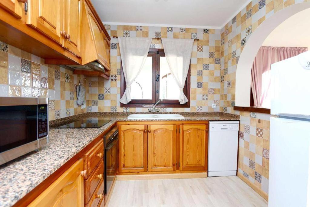 200 Meters From The * Calpe