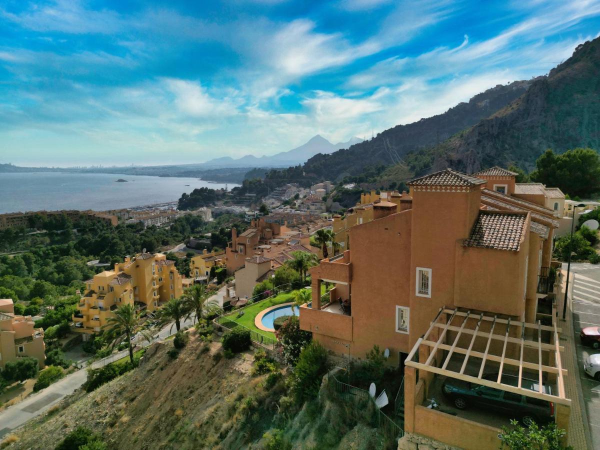 Maison A Mascarat Hills Avec Vue Sur La Baie D'altea Сasa de vacaciones Calpe