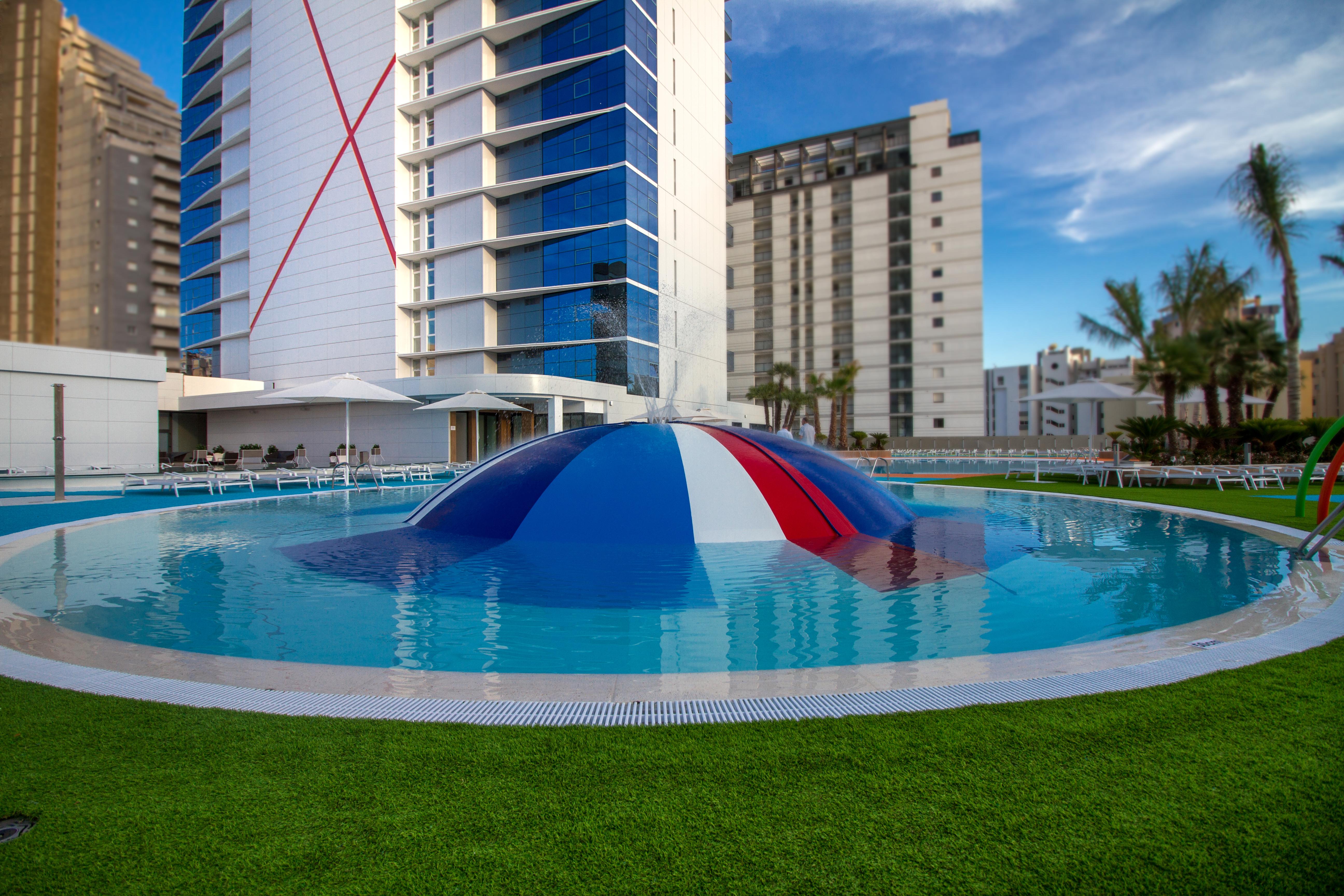 Hotel Suitopía - Sol Y Mar 4*