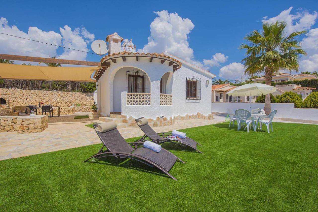 Neus - Plusholidays Calpe