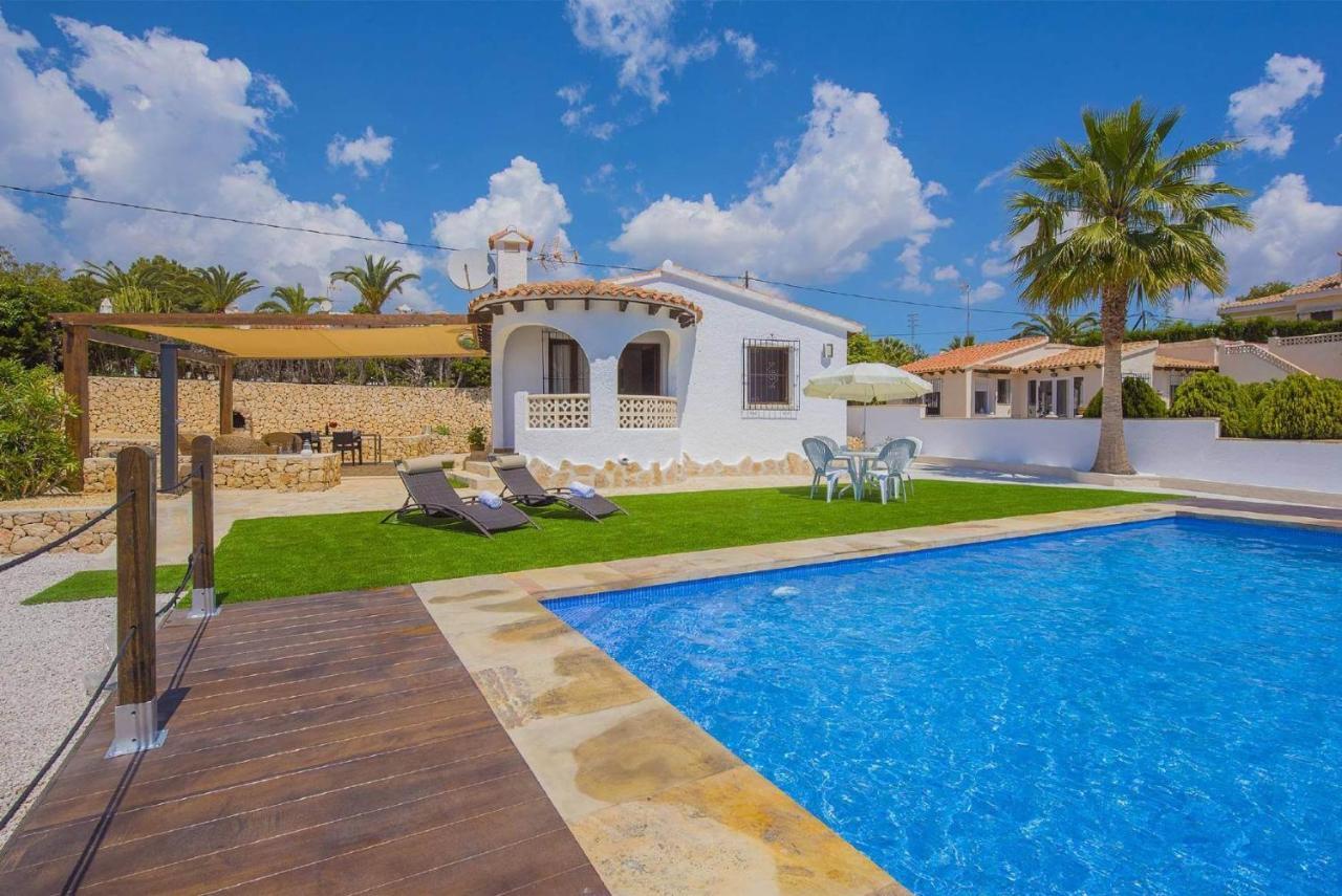 Villa Neus - Plusholidays *