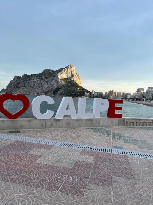Topacio 50m De La Playa De La Fossa Calpe