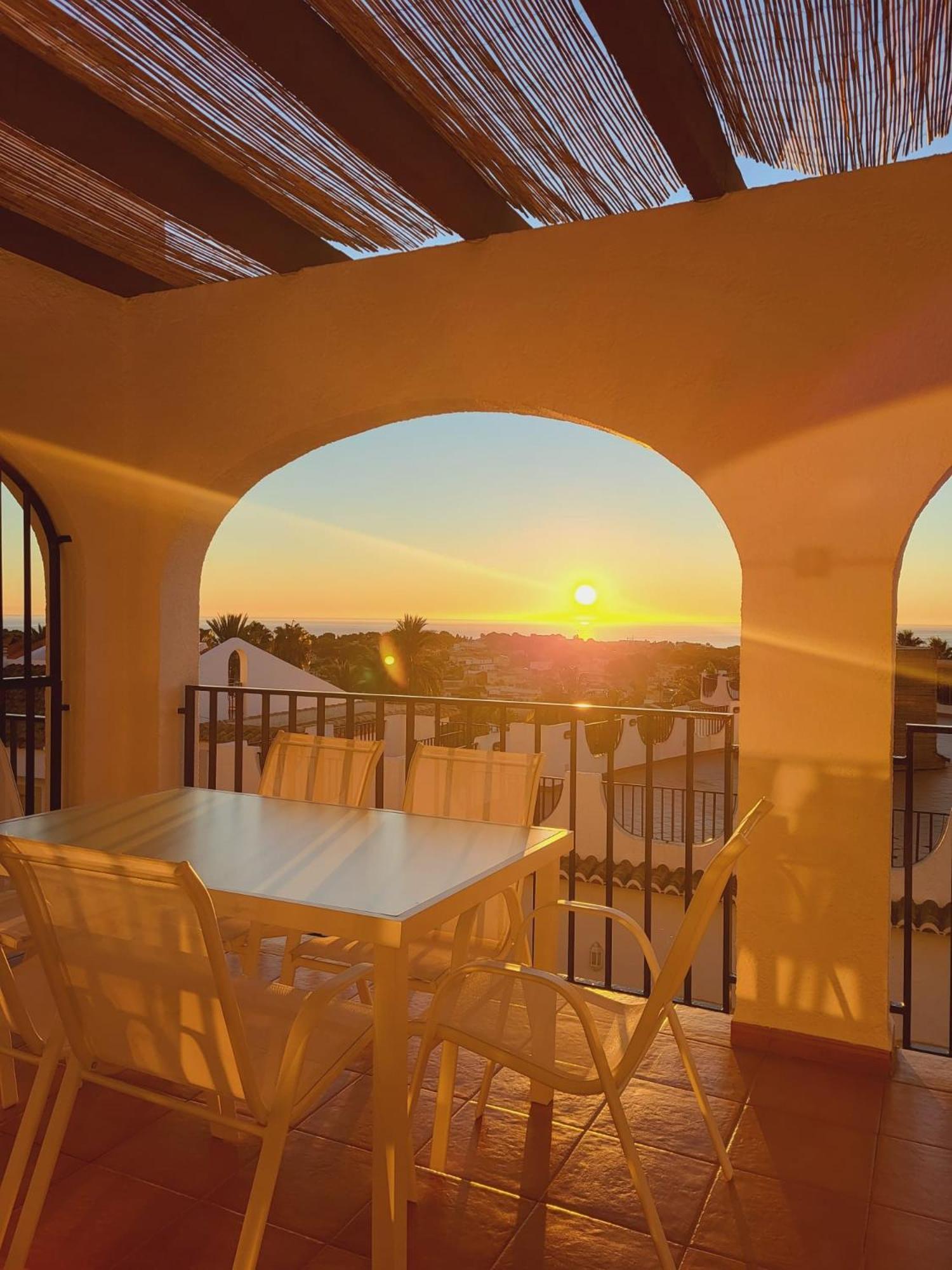Apartamento Casa Sunrise - Costa Blanca House With Rooftop, Swimming Pools And Panoramic Sea And Views *