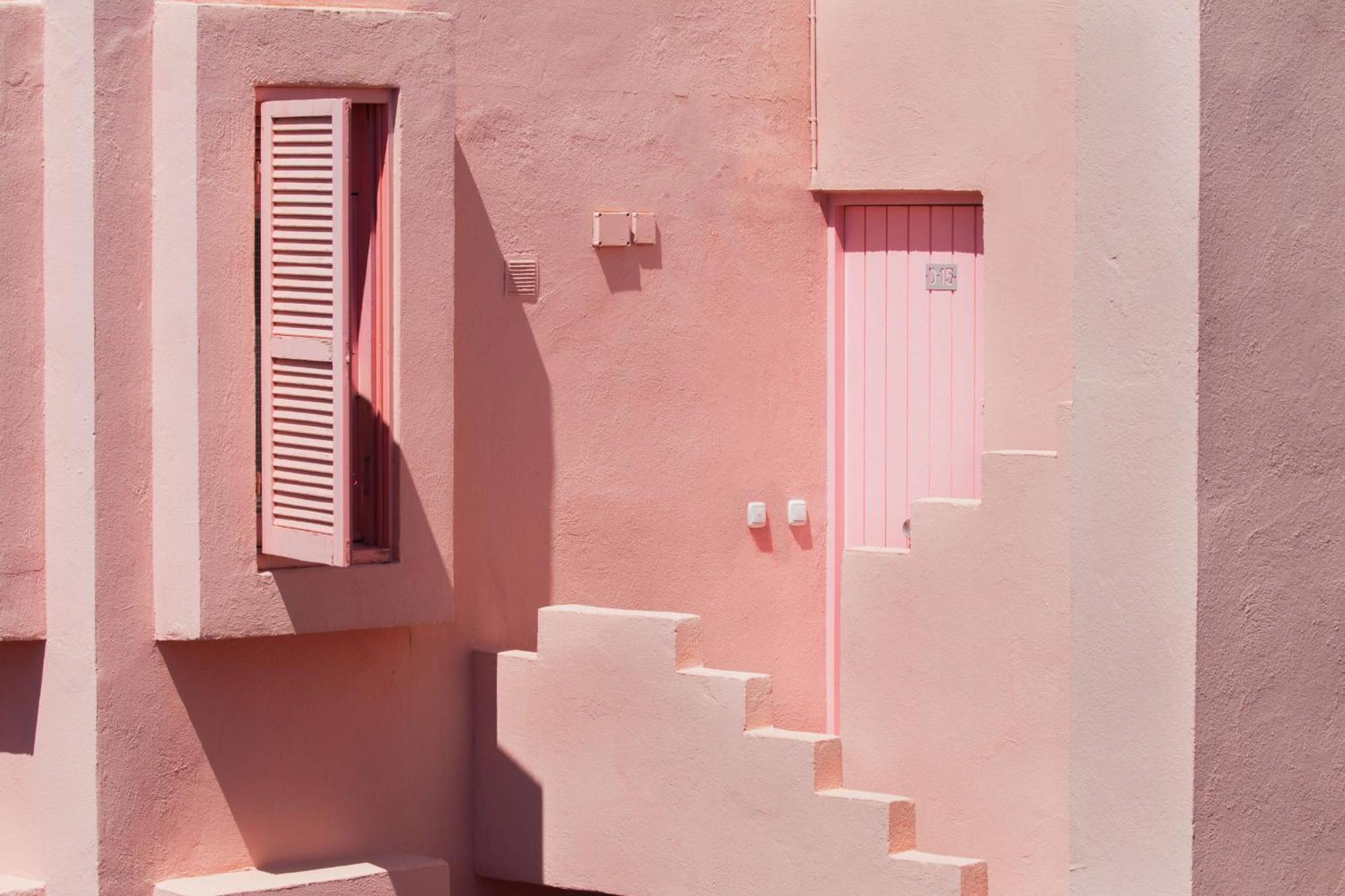 Muralla Roja - Plusholidays