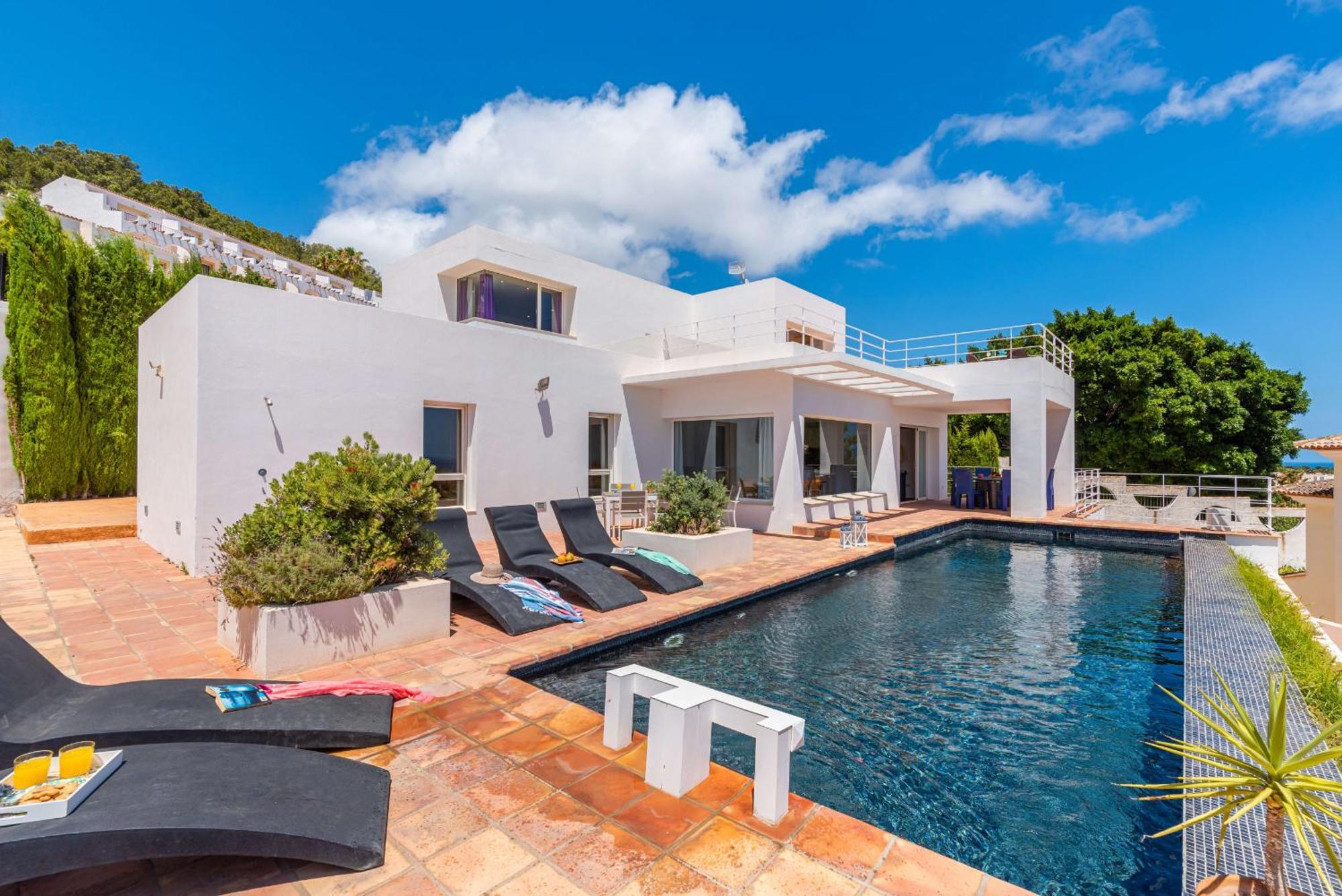Moderna - Plusholidays Calpe