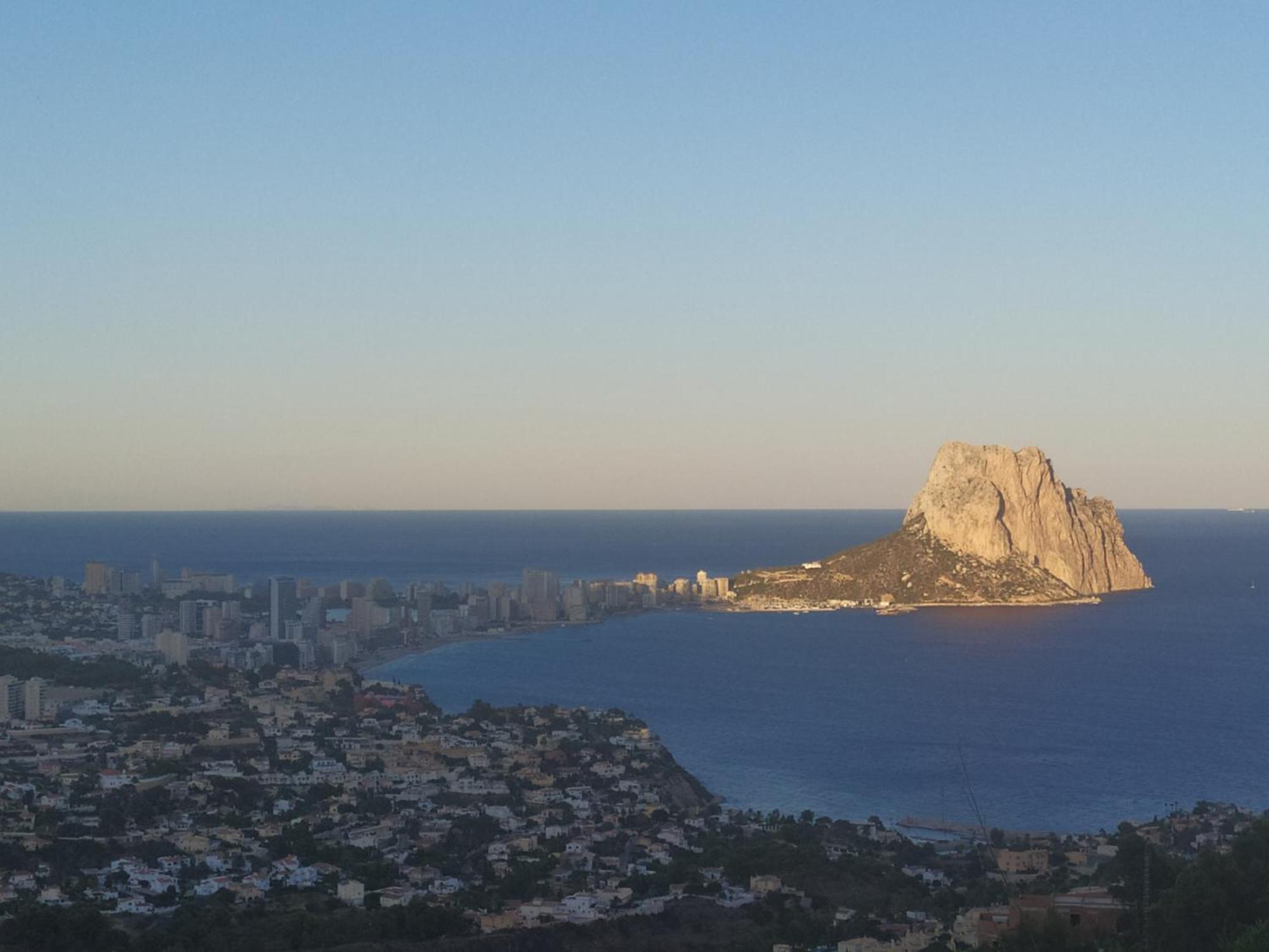 Estudio Reformado Cerca De La Playa, Ac, Wifi, Neftlix, Acepta Mascotas Holiday home Calpe