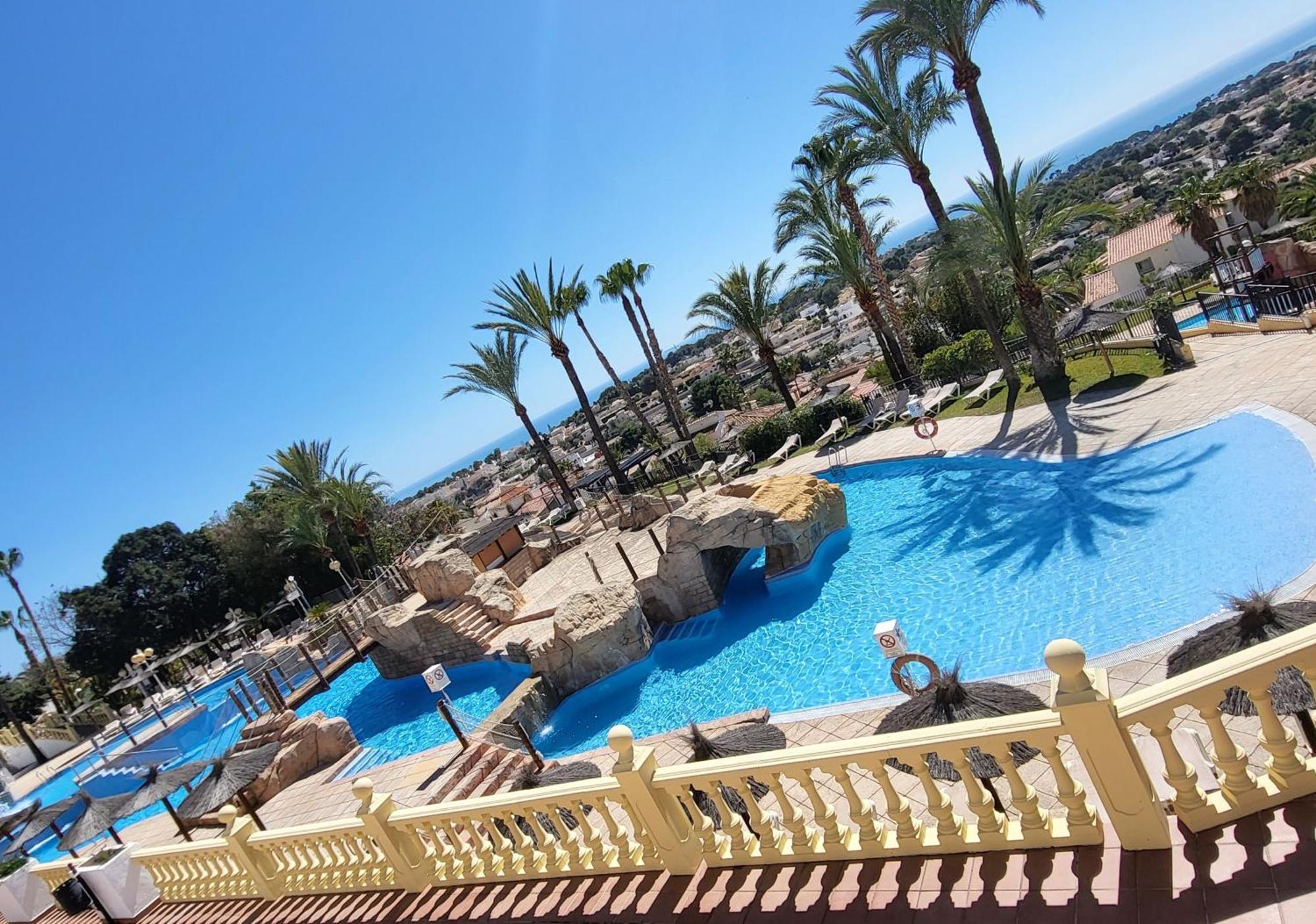 Apartamento Casa Sunrise - Costa Blanca House With Rooftop, Swimming Pools And Panoramic Sea And Views *